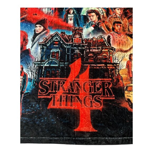 Stranger Things Season 4 Fleece Blanket – 2023 Netflix – Soft Throw with Charact - Picture 2 of 4
